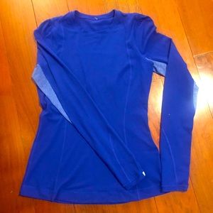 Lululemon super soft long sleeve workout tee